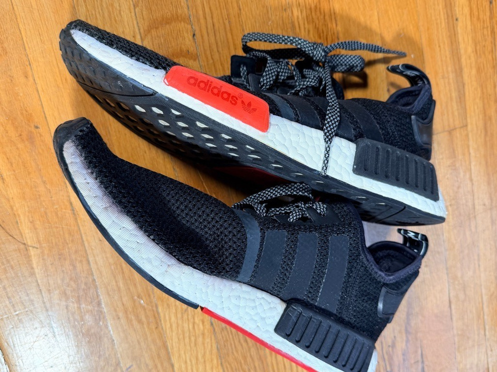 Size 9 - Adidas NMD_R1 Foot Locker EU Exclusive Black Red